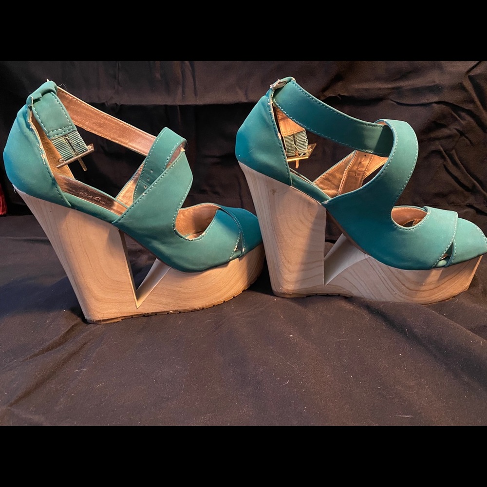 Teal platform heels
